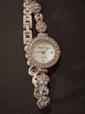 Royal Crown Women's Silver 925 Collection Limited Edition Watch